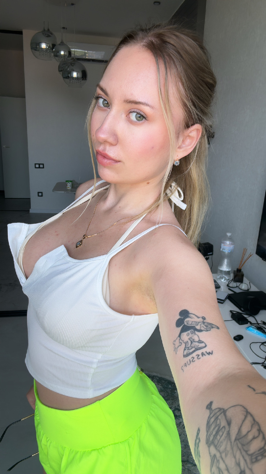 KateV in her underwear in Marituba