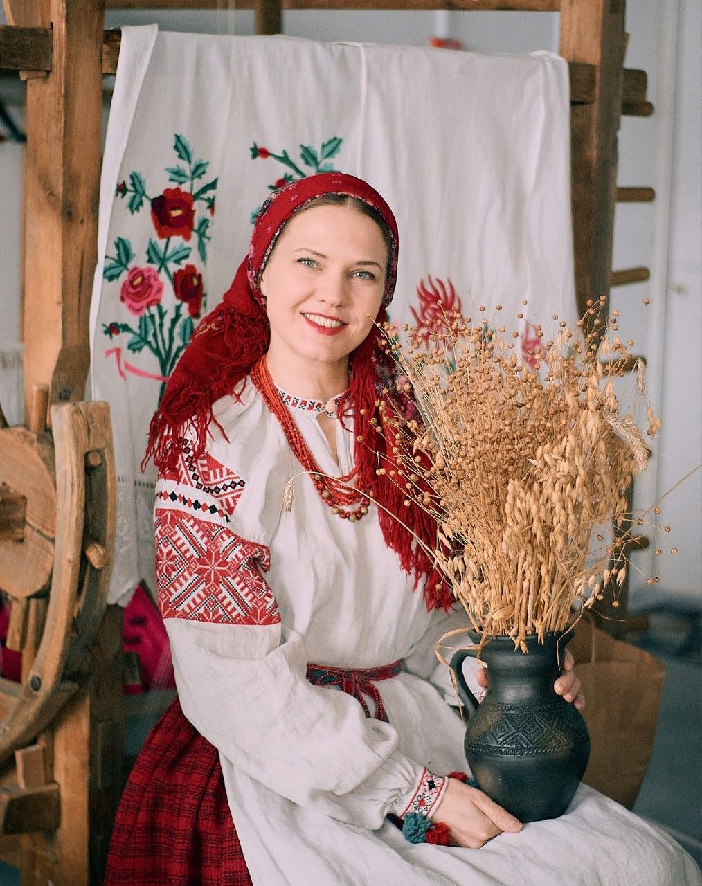 Women in Slavic costumes in Marituba